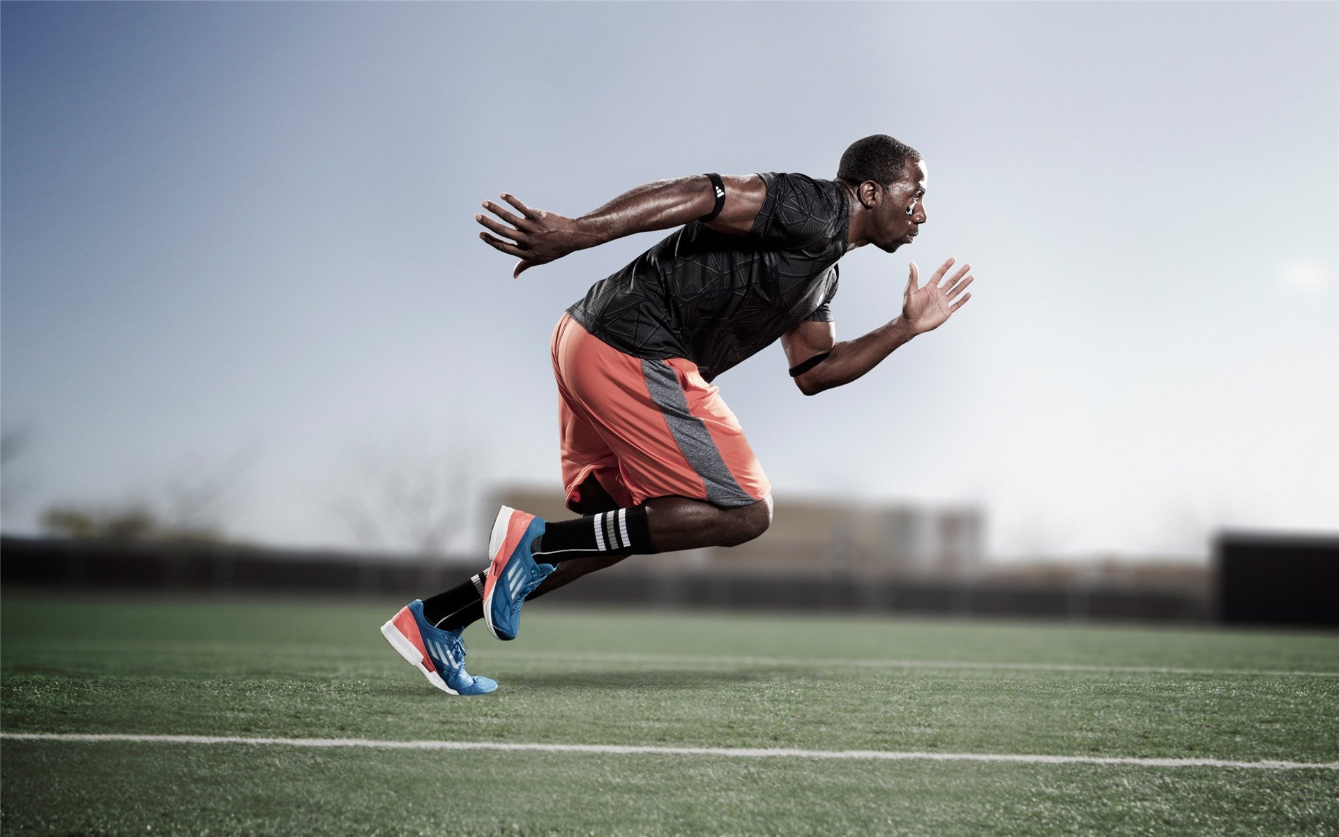 体育新闻中心主办数字体育产业前沿研讨会，我国体育产业数字化转型研究