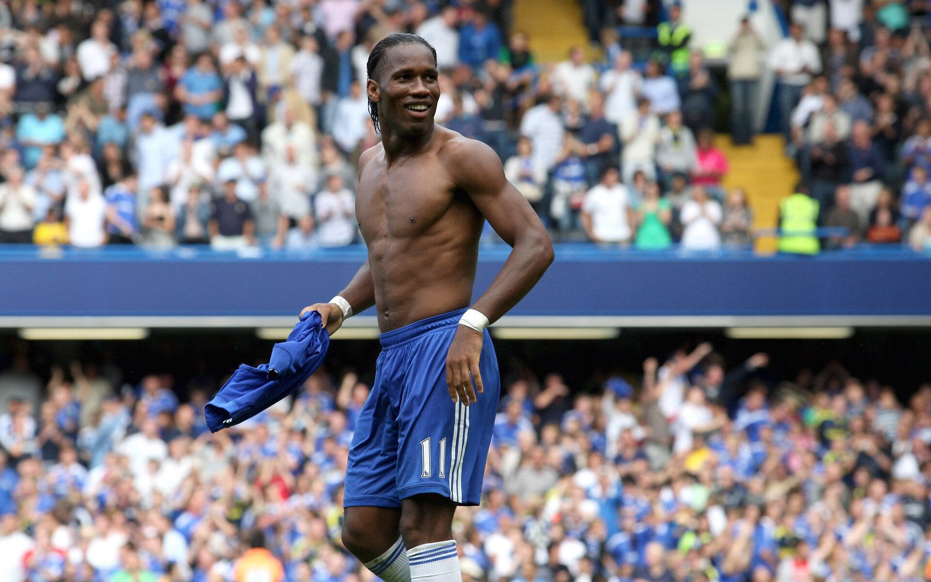 突尼斯希望替补后卫登场后表现不稳，突尼斯市